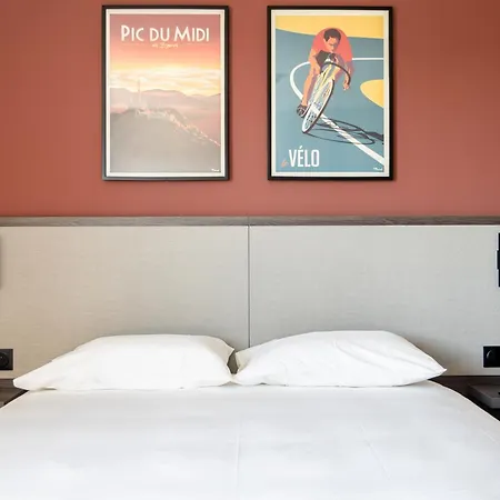 Hotel Kyriad Bordeaux Nord Eulalie 3*