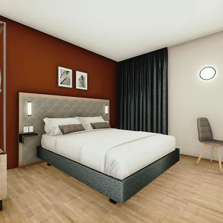 Kyriad Bordeaux Nord Eulalie