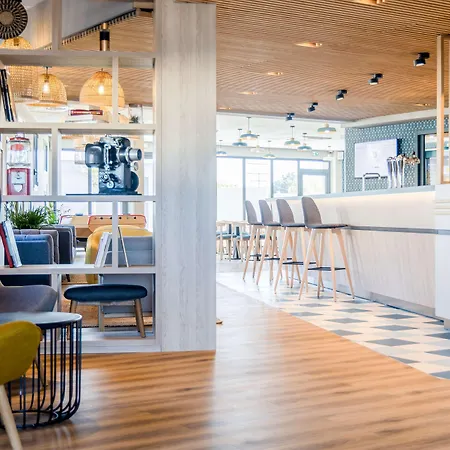 Hotel Kyriad Bordeaux Nord Eulalie Sainte-Eulalie (Gironde)